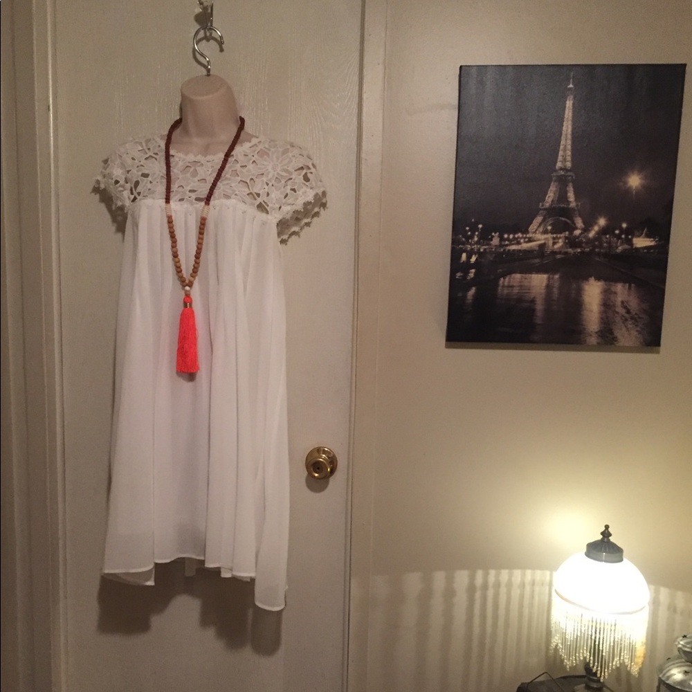 Brand New ivory/white, boho/ loose fit dress🤩